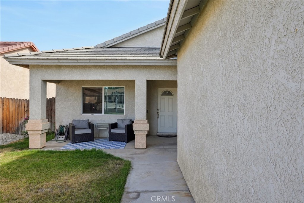 16657 Country Ranch Court Victorville, CA 92395 - Photo 4 of 28