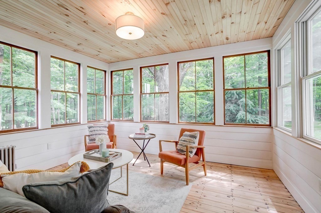 102 Pepperell Road Groton, MA 01450 - Photo 11 of 28