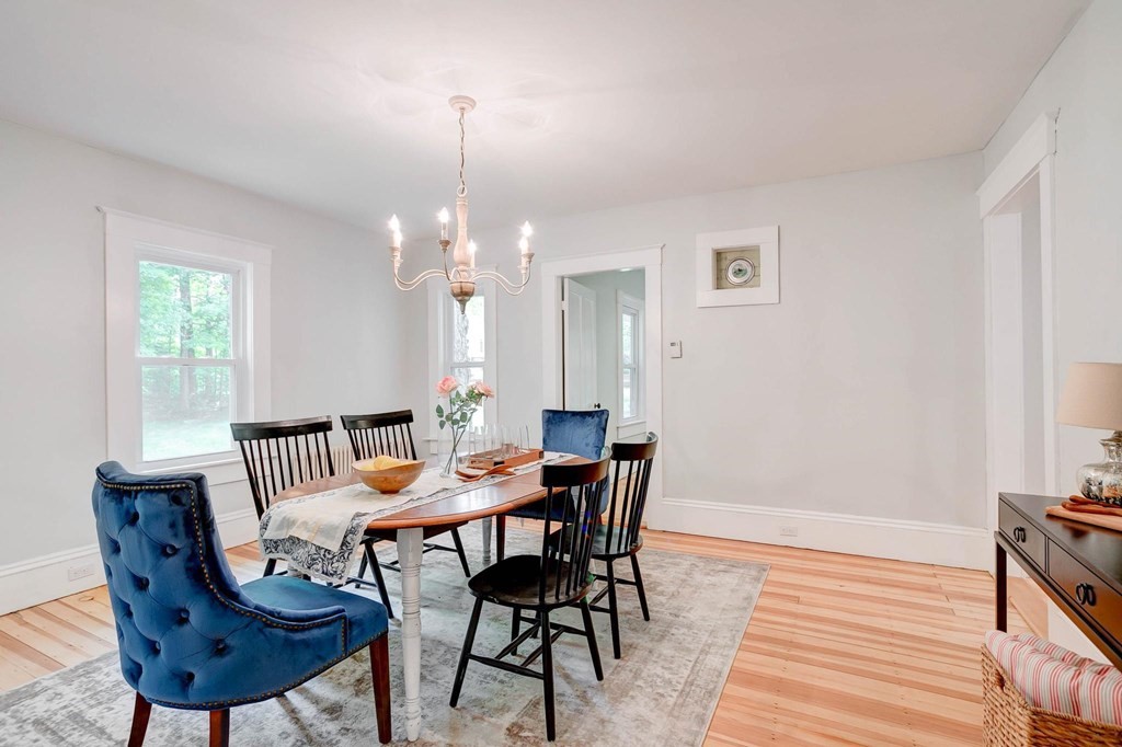 102 Pepperell Road Groton, MA 01450 - Photo 6 of 28
