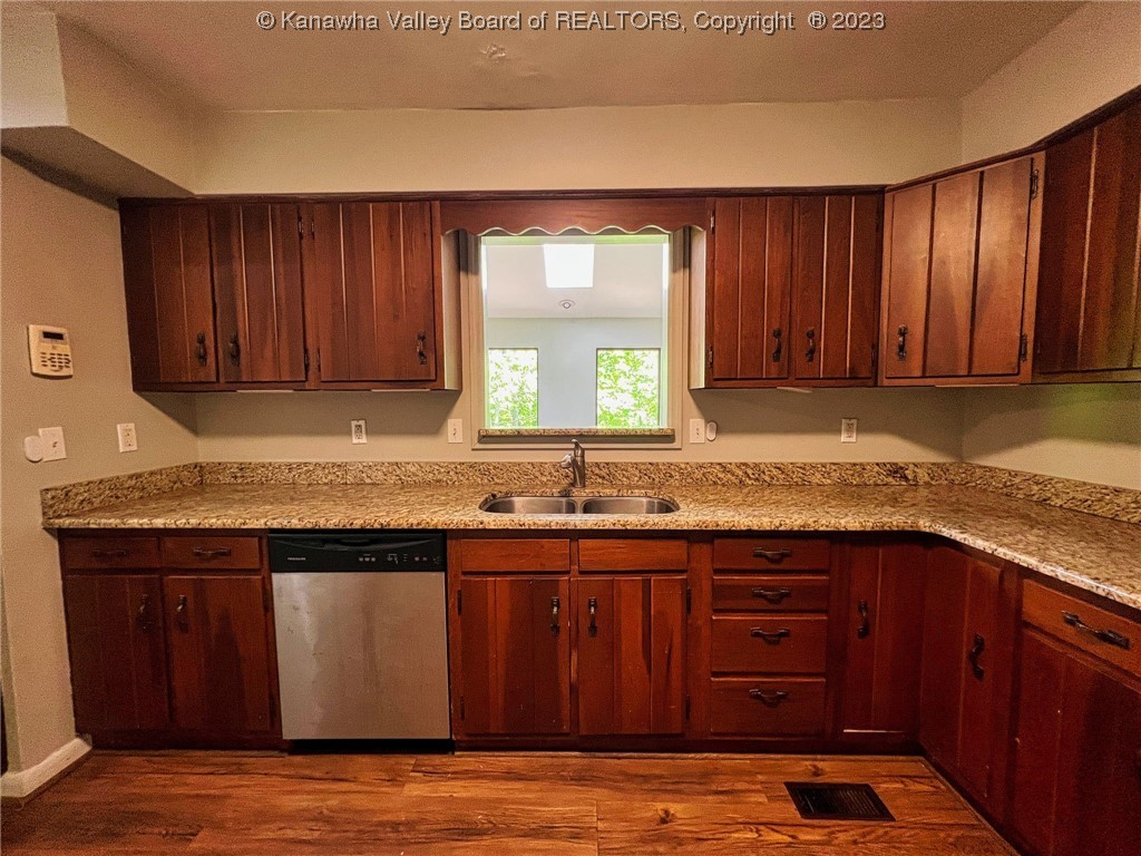 1719 Shadybrook Road Charleston, WV 25314 - Photo 12 of 50 Gallery Image 12