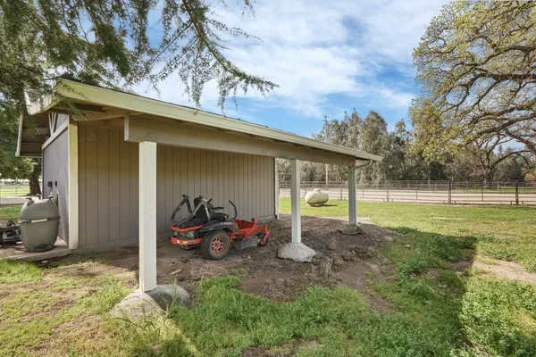 $799,000 | 236 Creek View Lane, Wallace, CA 95254