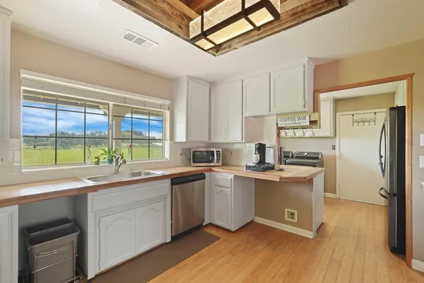 $799,000 | 236 Creek View Lane, Wallace, CA 95254