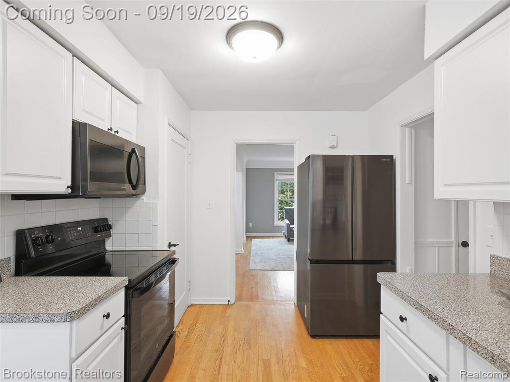 2275 Dorchester Road Birmingham, MI 48009 - Photo 16 of 40 Gallery Image 16