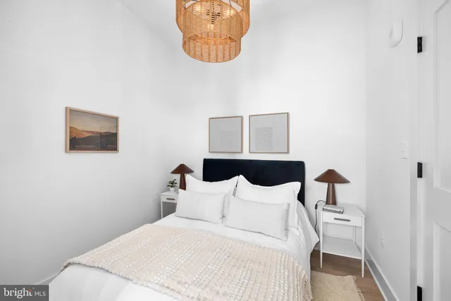 $2,800 | 901 King Street, Unit 401, Alexandria, VA 22314