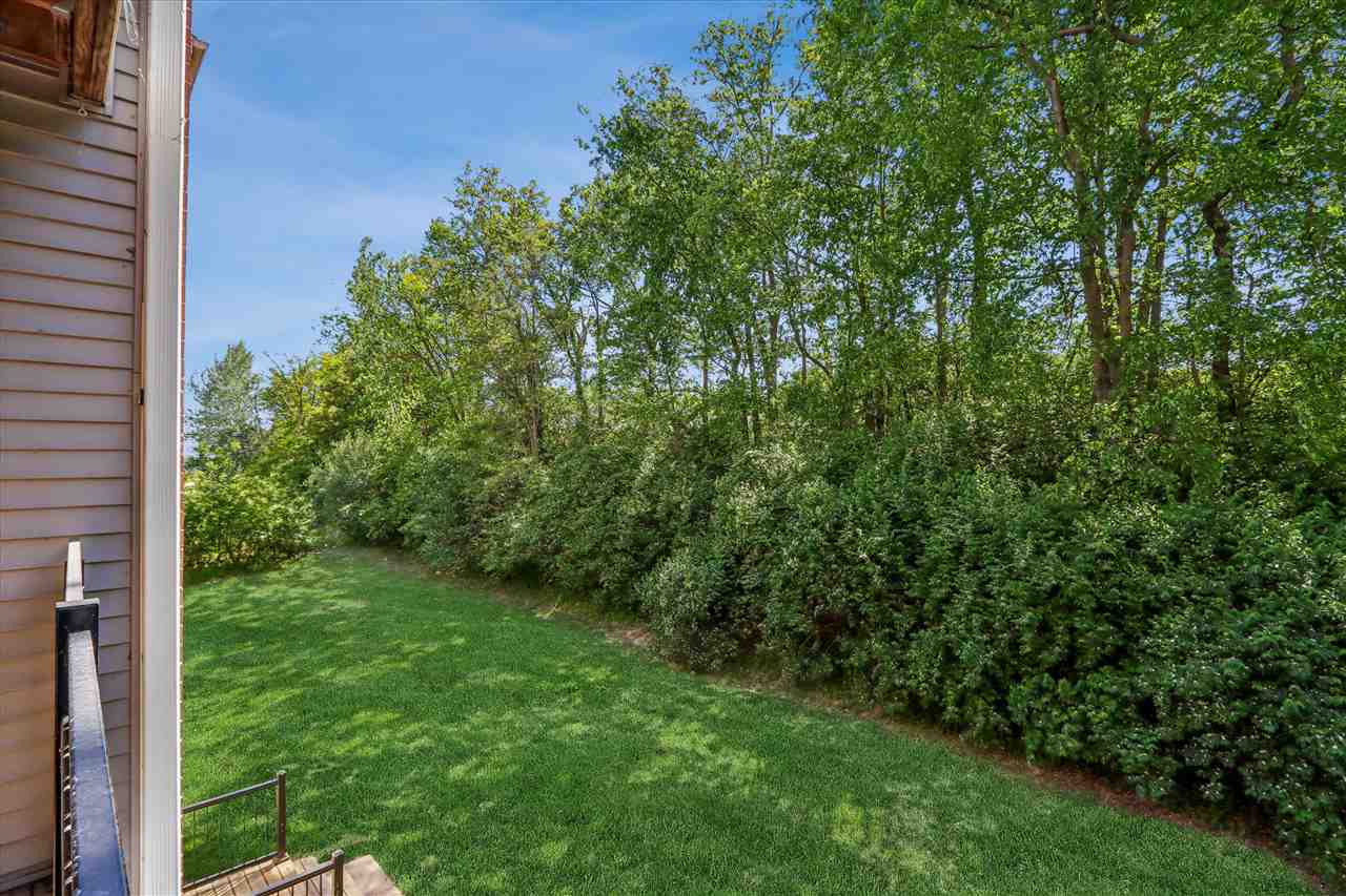 1092 Walnut Avenue, Unit 204 Riverside, IA 52327 - Photo 22 of 27 Gallery Image 22