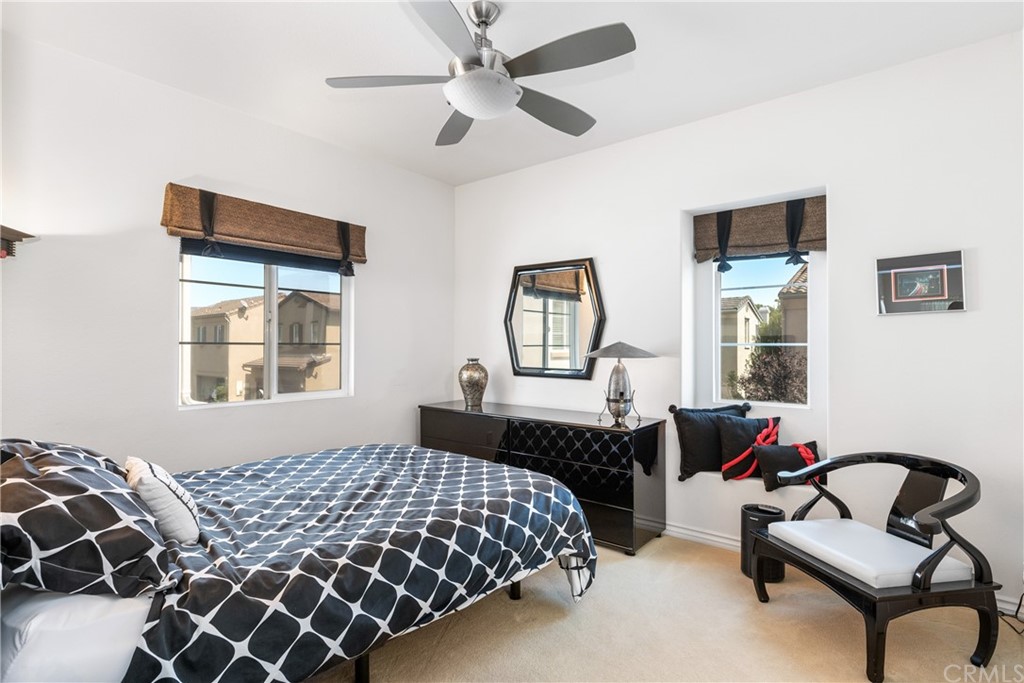 36 Midsummer Irvine, CA 92620 - Photo 13 of 27