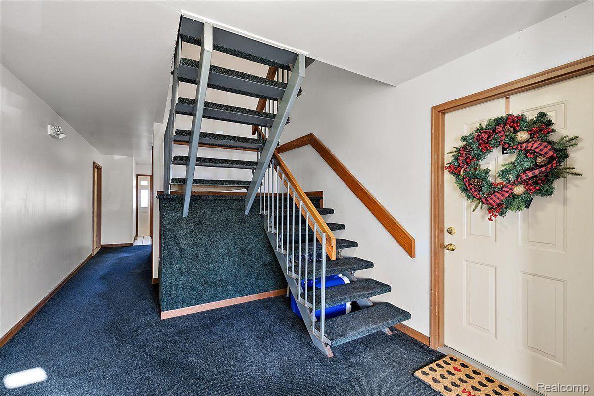 16411 East 10 Mile Road Eastpointe, MI 48021 - Photo 8 of 57 Gallery Image 8