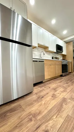 $3,200 | 118 Parkview Avenue, Unit 2, Weehawken, NJ 07086