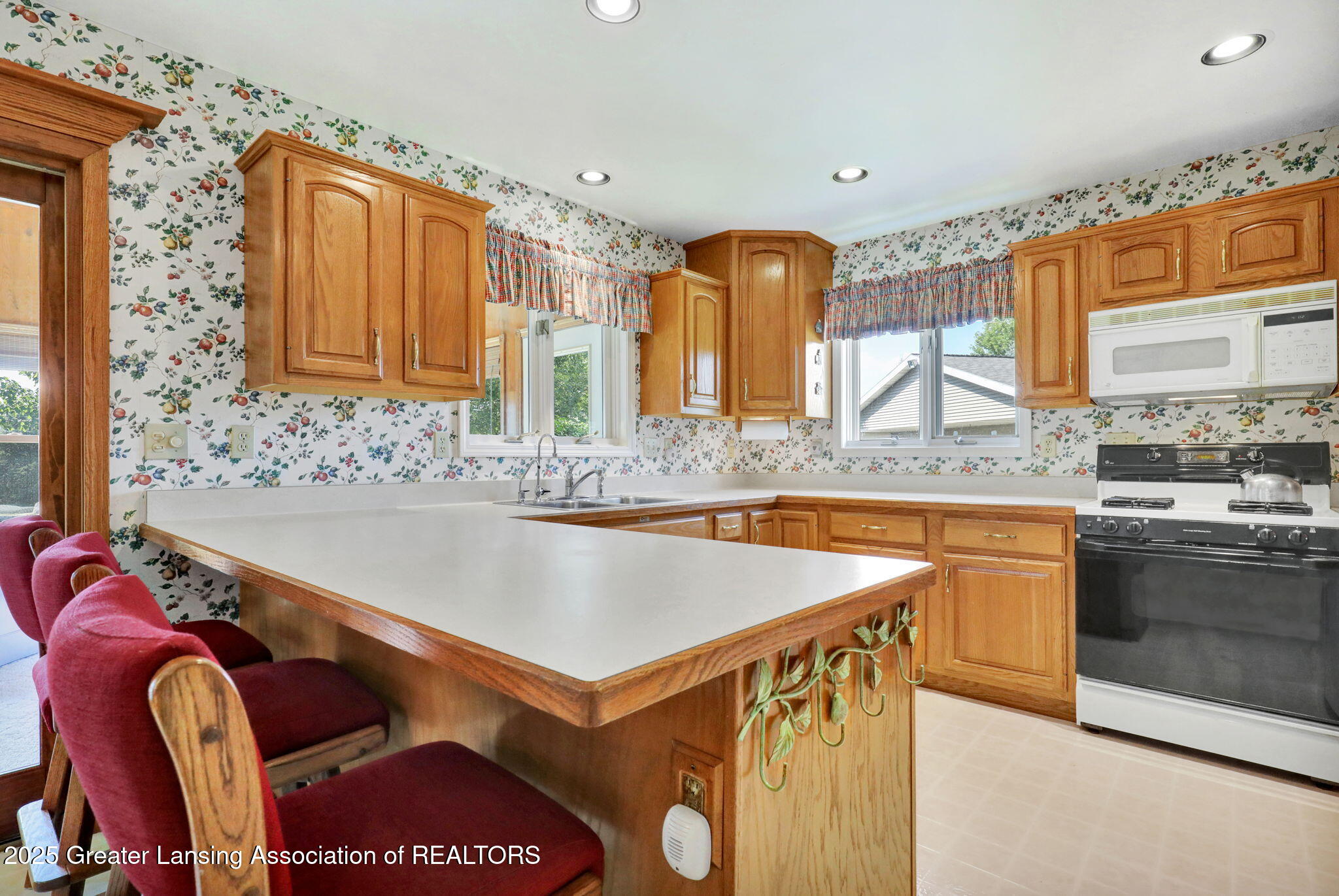 1756 South Edgar Road Mason, MI 48854 - Photo 36 of 57 27-web-or-mls-Open Ended Media-26