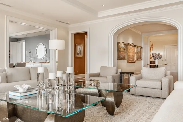 $4,450,000 | 1 North Illinois Street, Unit 11, Indianapolis, IN 46204