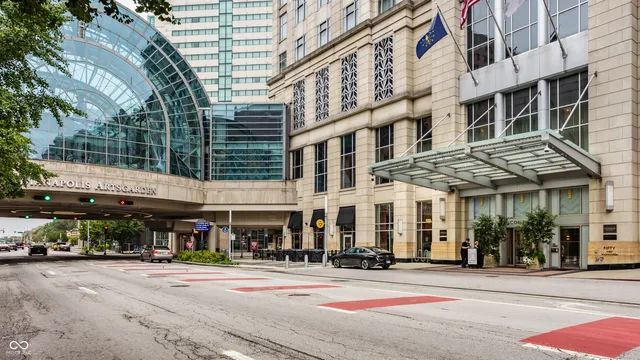 $4,450,000 | 1 North Illinois Street, Unit 11, Indianapolis, IN 46204