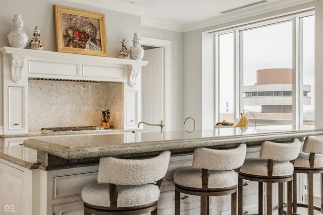 $4,450,000 | 1 North Illinois Street, Unit 11, Indianapolis, IN 46204