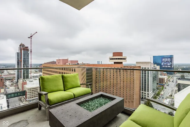 $4,450,000 | 1 North Illinois Street, Unit 11, Indianapolis, IN 46204