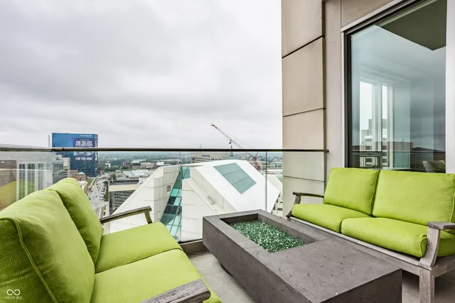 $4,450,000 | 1 North Illinois Street, Unit 11, Indianapolis, IN 46204
