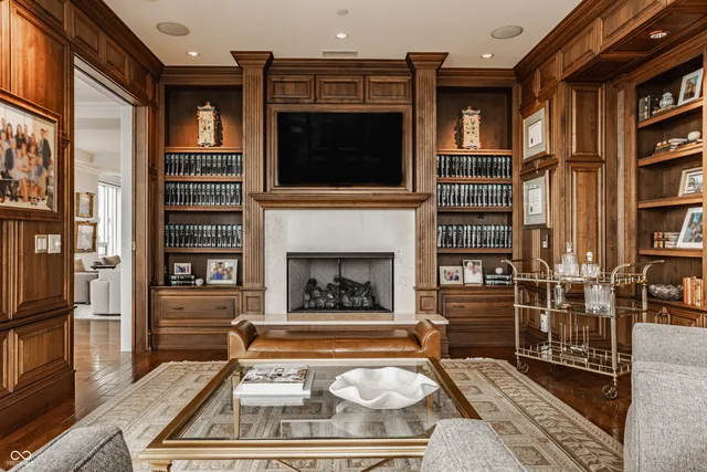 $4,450,000 | 1 North Illinois Street, Unit 11, Indianapolis, IN 46204