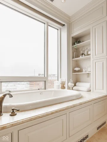 $4,450,000 | 1 North Illinois Street, Unit 11, Indianapolis, IN 46204