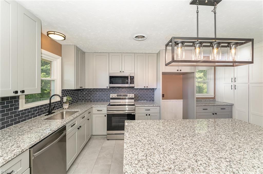 1270 Rainbow Road Advance, NC 27006 - Photo 15 of 40