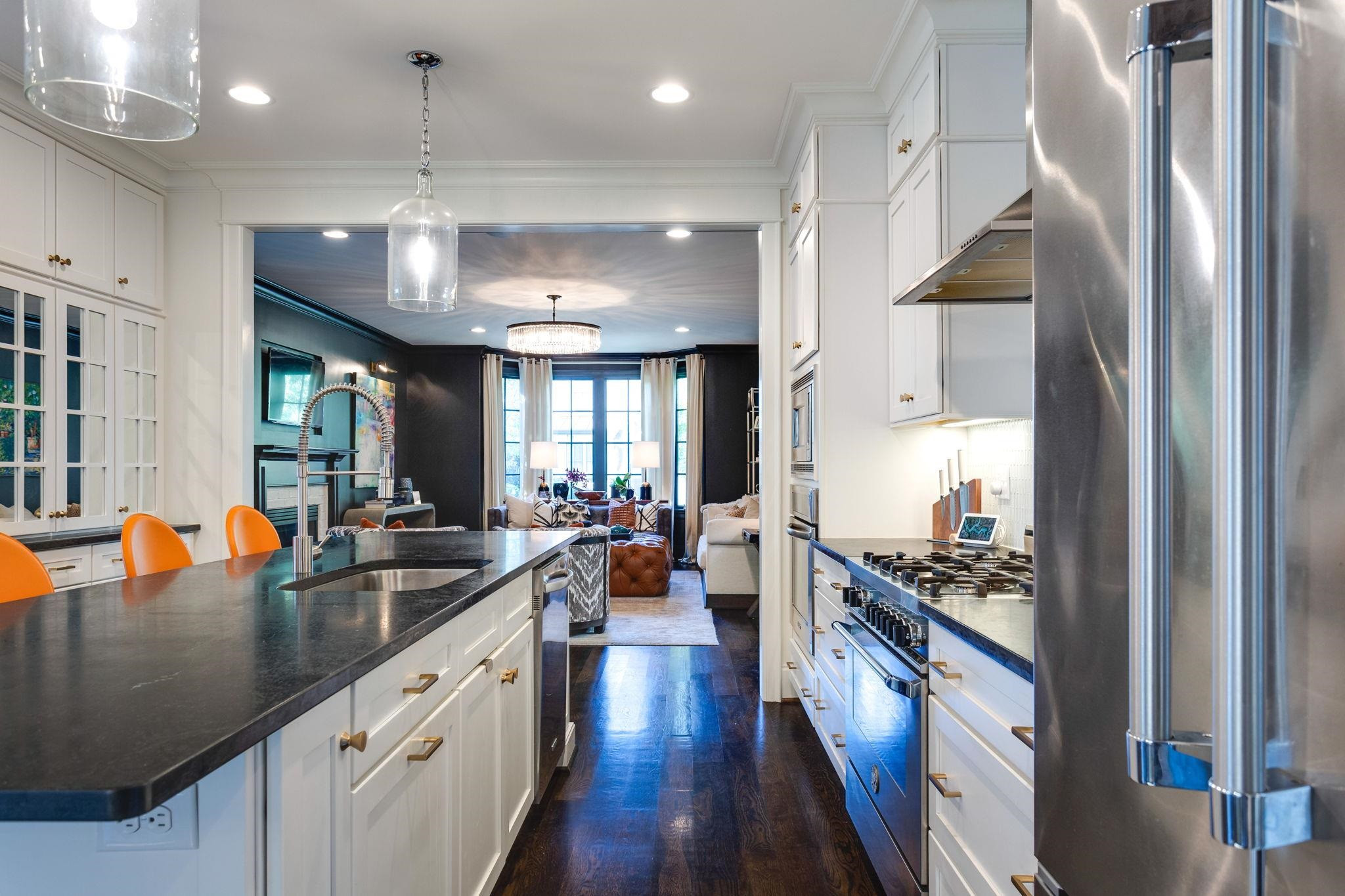 2008 Vinnings Place Raleigh, NC 27608 - Photo 12 of 55 Photo 16