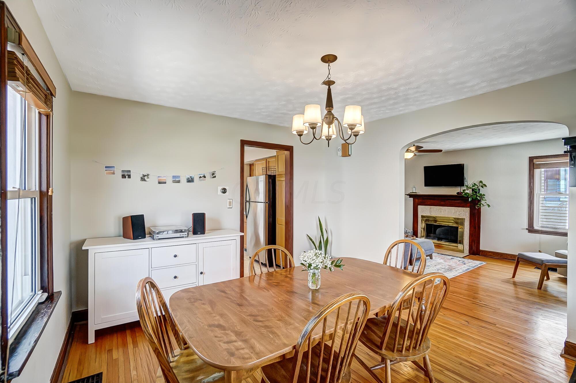 3011 Wicklow Road Columbus, OH 43204 - Photo 4 of 18 008