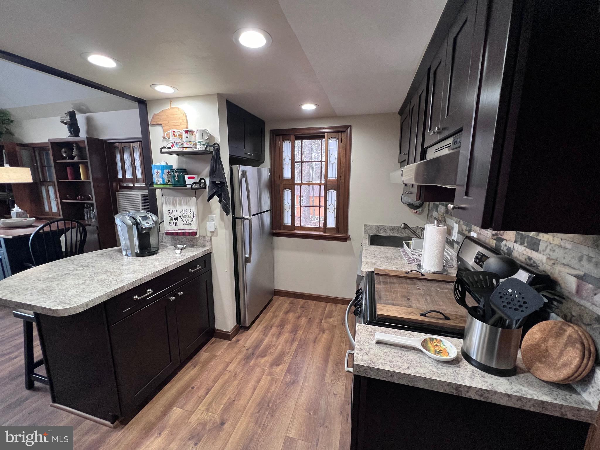 75 Ruffed Grouse Lane Berkeley Springs, WV 25411 - Photo 8 of 35 Kitchen