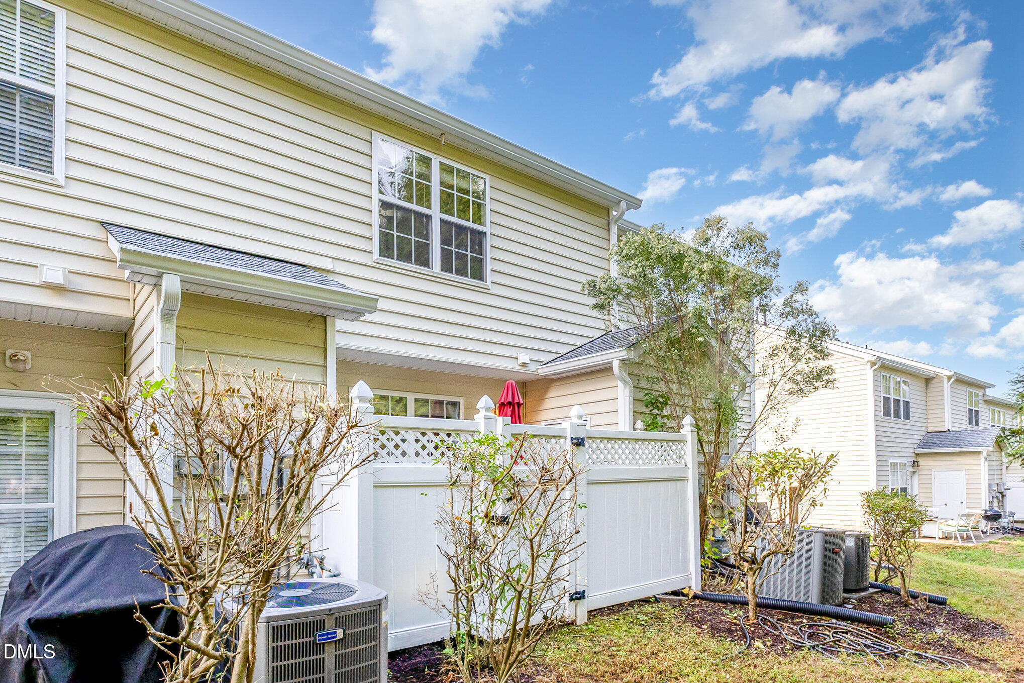 7824 Silverthread Lane Raleigh, NC 27617 - Photo 26 of 33 026_cj4a2482-edit_444