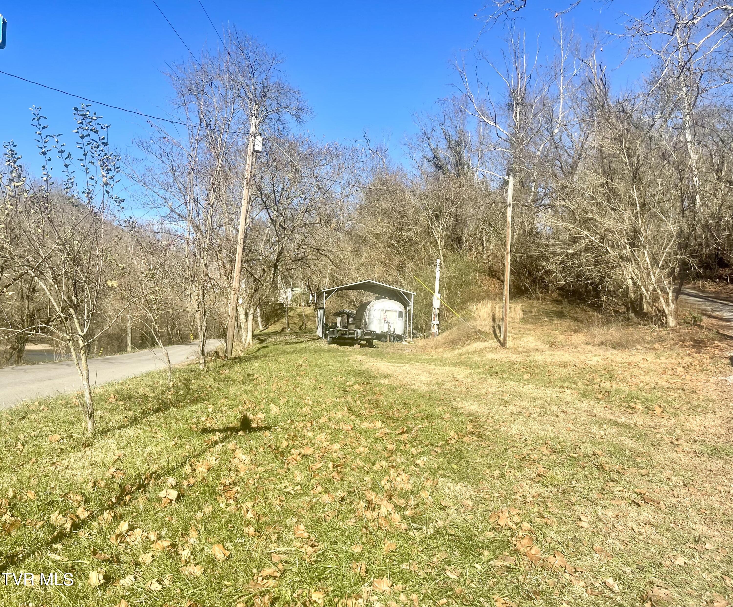 105 Copper Creek Road Duffield, VA 24244 - Photo 2 of 21 IMG_9116