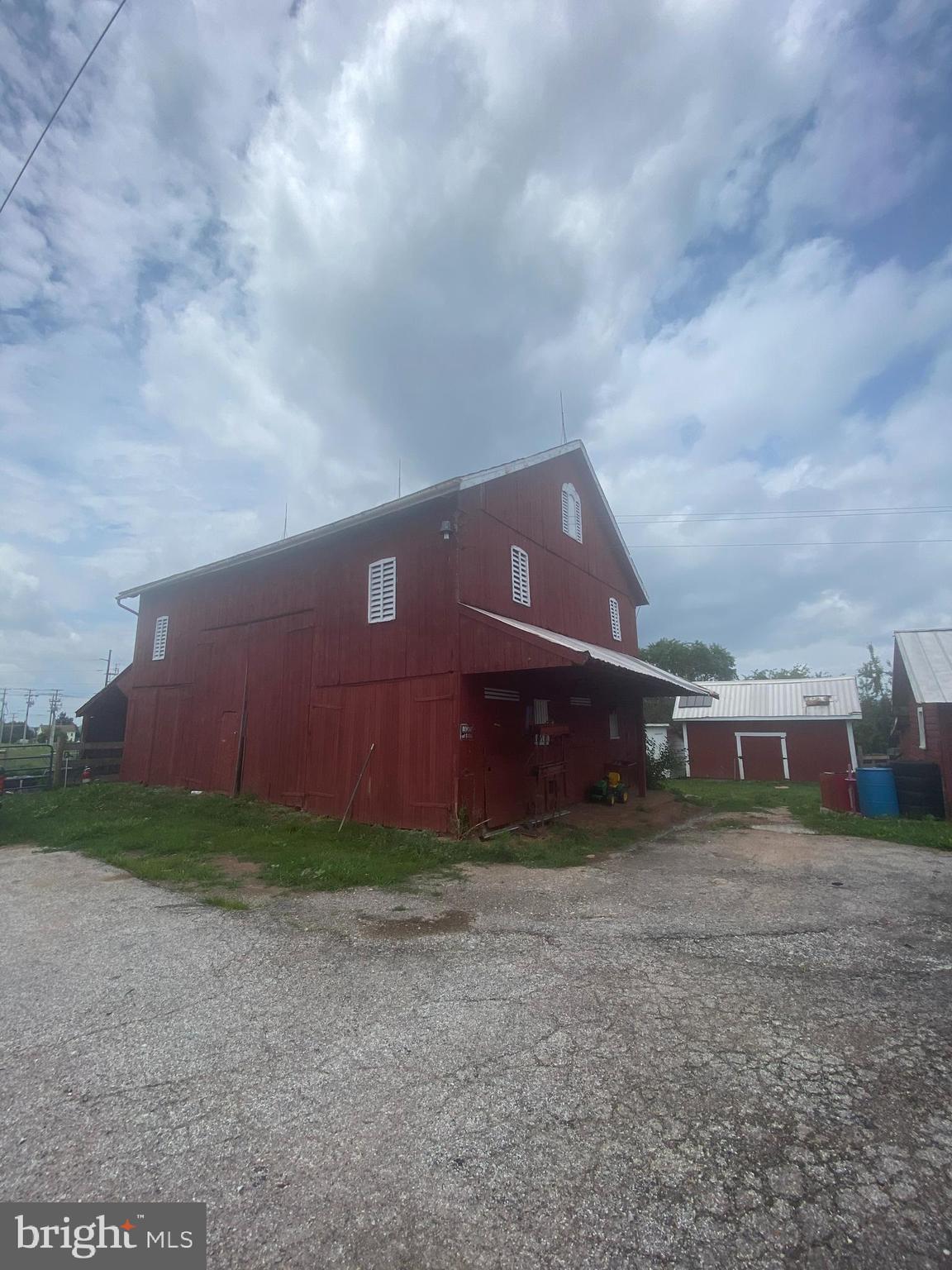 3530 Raintree Road York, PA 17404 - Photo 15 of 30 Gallery Image 15