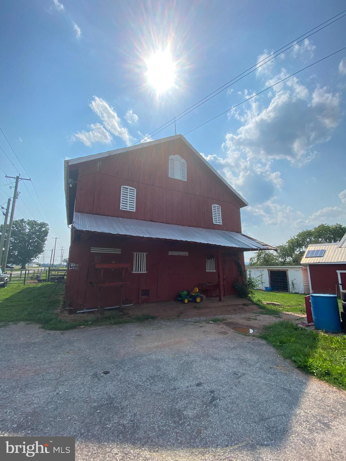 3530 Raintree Road York, PA 17404 - Photo 16 of 30 Gallery Image 16