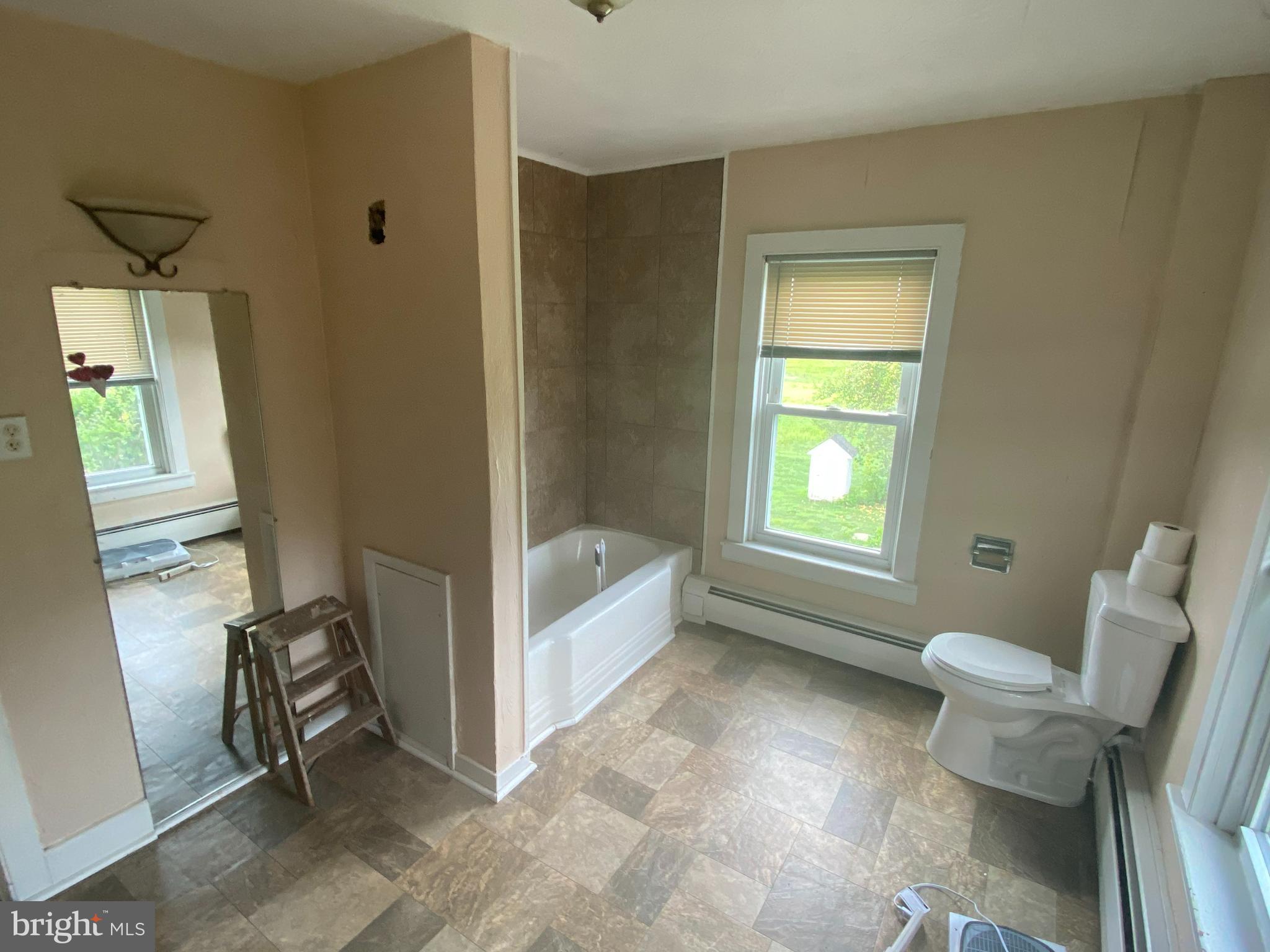 3530 Raintree Road York, PA 17404 - Photo 9 of 30 Gallery Image 9