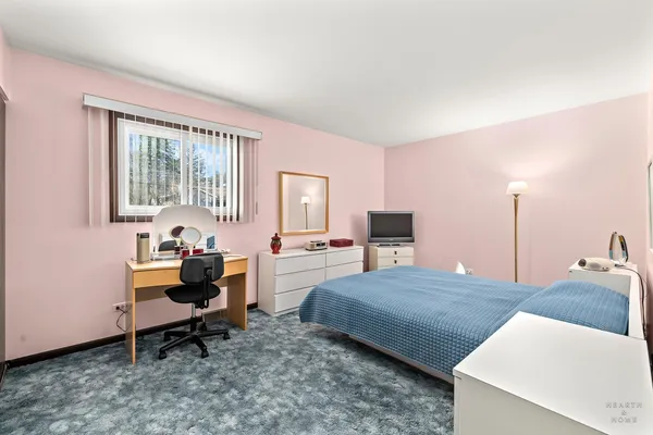 $349,900 | 404 Lucille Avenue, Fox River Grove, IL 60021