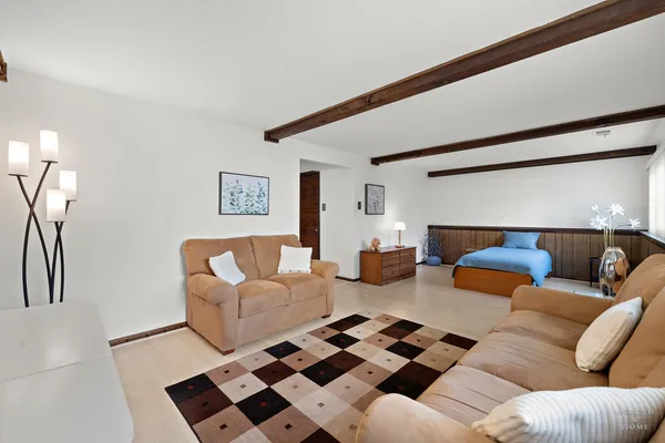 $349,900 | 404 Lucille Avenue, Fox River Grove, IL 60021