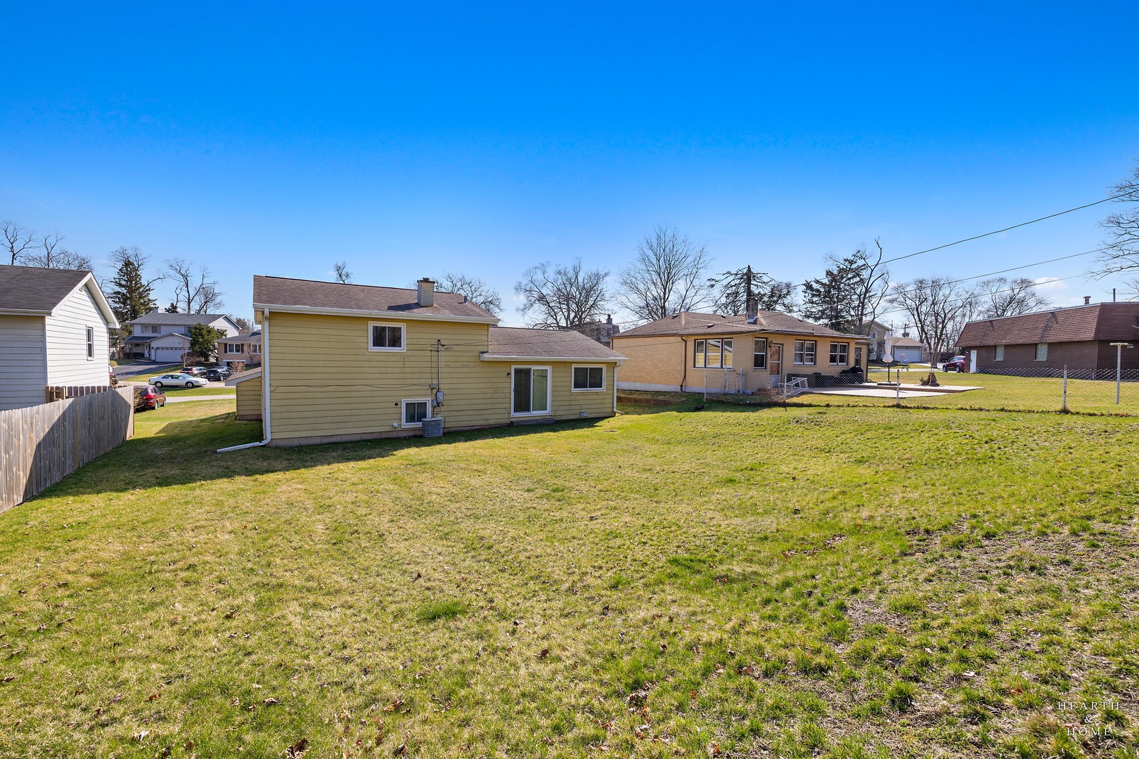 404 Lucille Avenue Fox River Grove, IL 60021 - Photo 29 of 36 a view of a house with a yard
