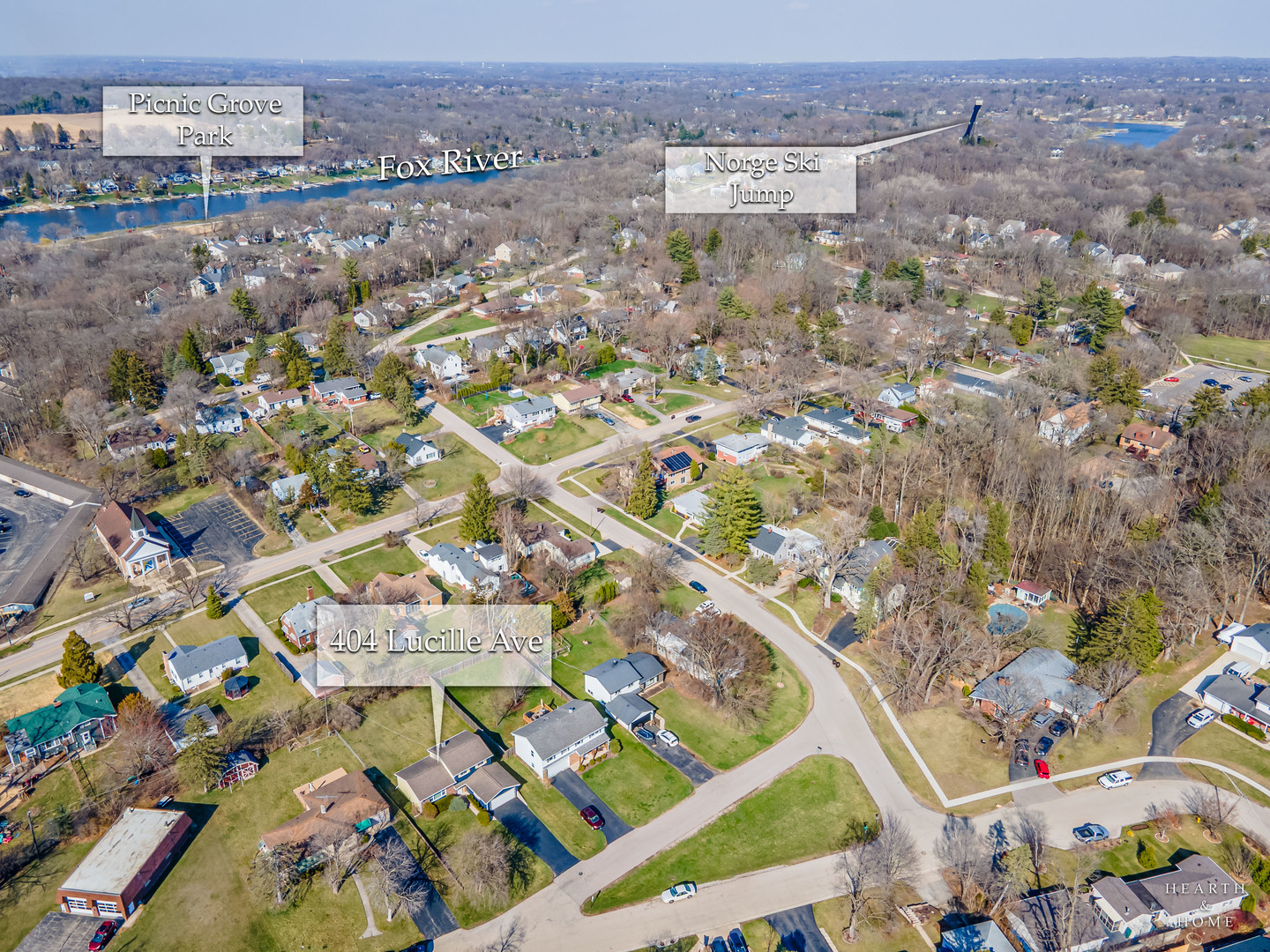 404 Lucille Avenue Fox River Grove, IL 60021 - Photo 32 of 36 an aerial view of multiple house