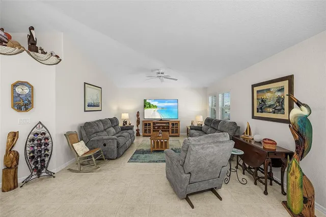 $995,000 | 430 Northwest 39th Avenue, Cape Coral, FL 33993