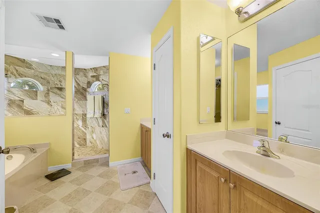 $995,000 | 430 Northwest 39th Avenue, Cape Coral, FL 33993