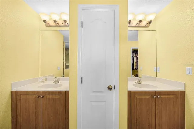 $995,000 | 430 Northwest 39th Avenue, Cape Coral, FL 33993