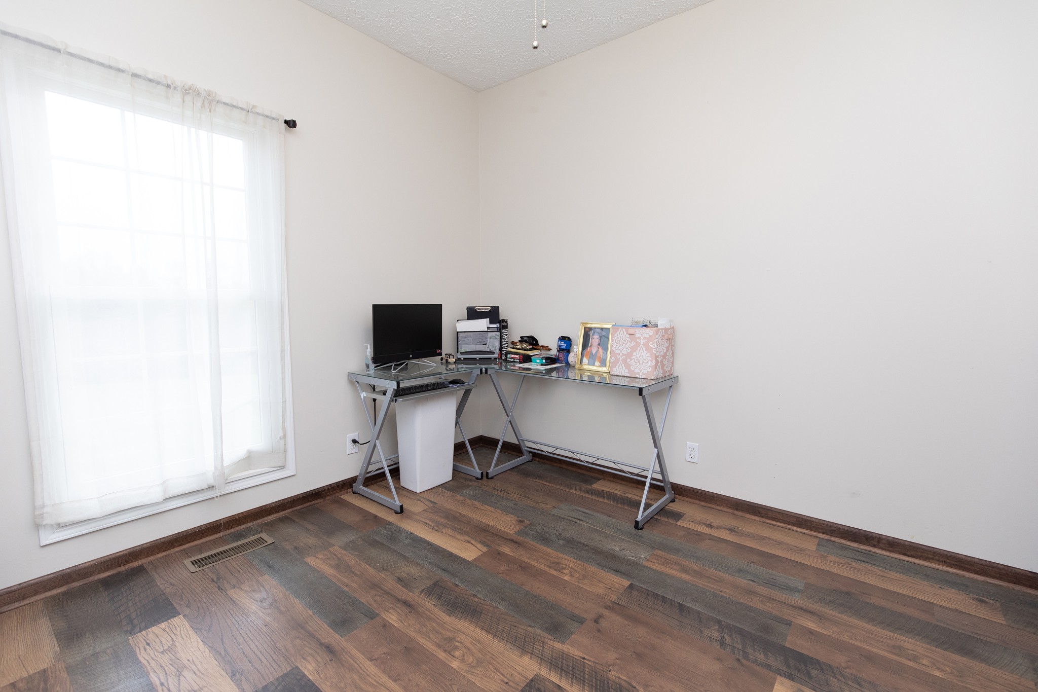 1417 Fairfield Road Westmoreland, TN 37186 - Photo 19 of 47 One of the secondary bedrooms being used as an office.