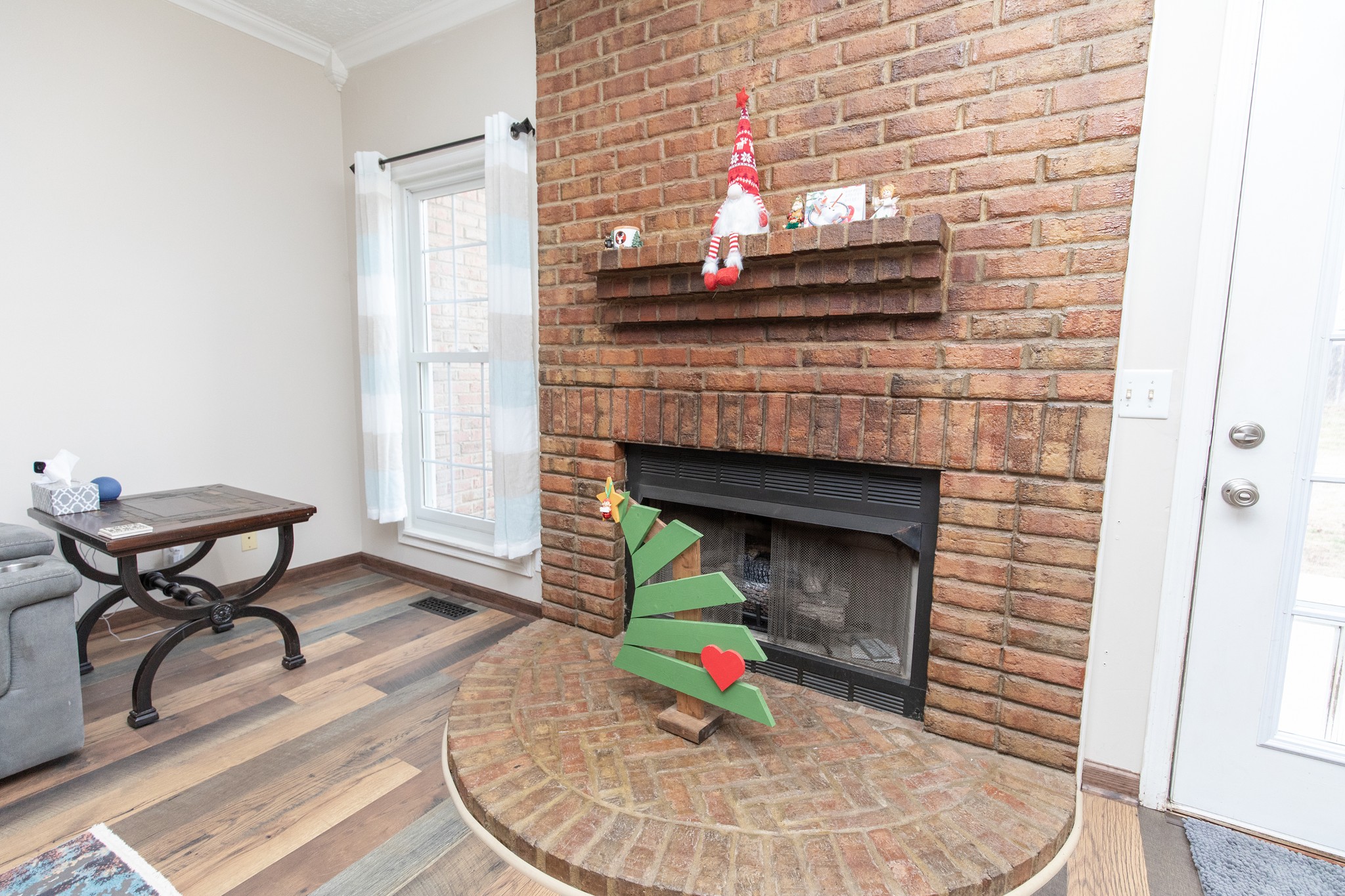 1417 Fairfield Road Westmoreland, TN 37186 - Photo 5 of 47 Brick hearth and mantle gas fireplace