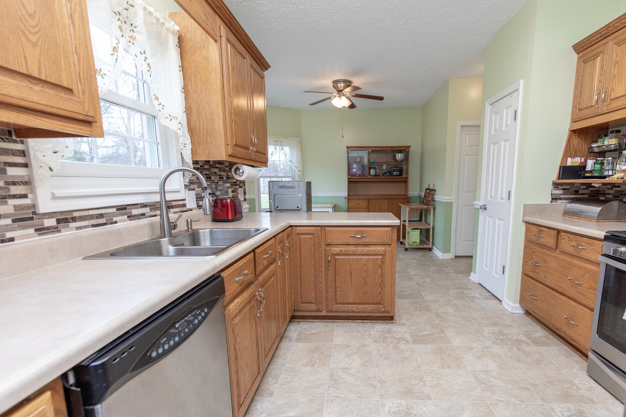 1417 Fairfield Road Westmoreland, TN 37186 - Photo 10 of 47 Very workable design