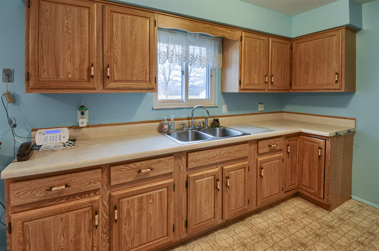 9341 Downing Road Birch Run, MI 48415 - Photo 10 of 32 50001734-9.JPG