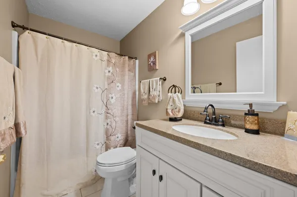 $335,000 | 4747 Woodside Drive, Buchanan, MI 49107