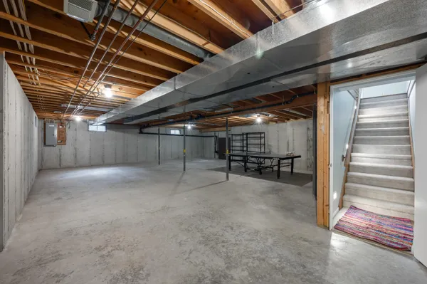 $335,000 | 4747 Woodside Drive, Buchanan, MI 49107