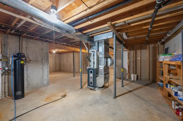 $335,000 | 4747 Woodside Drive, Buchanan, MI 49107