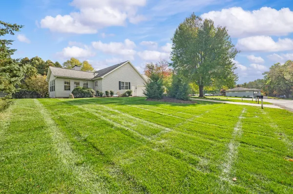 $335,000 | 4747 Woodside Drive, Buchanan, MI 49107