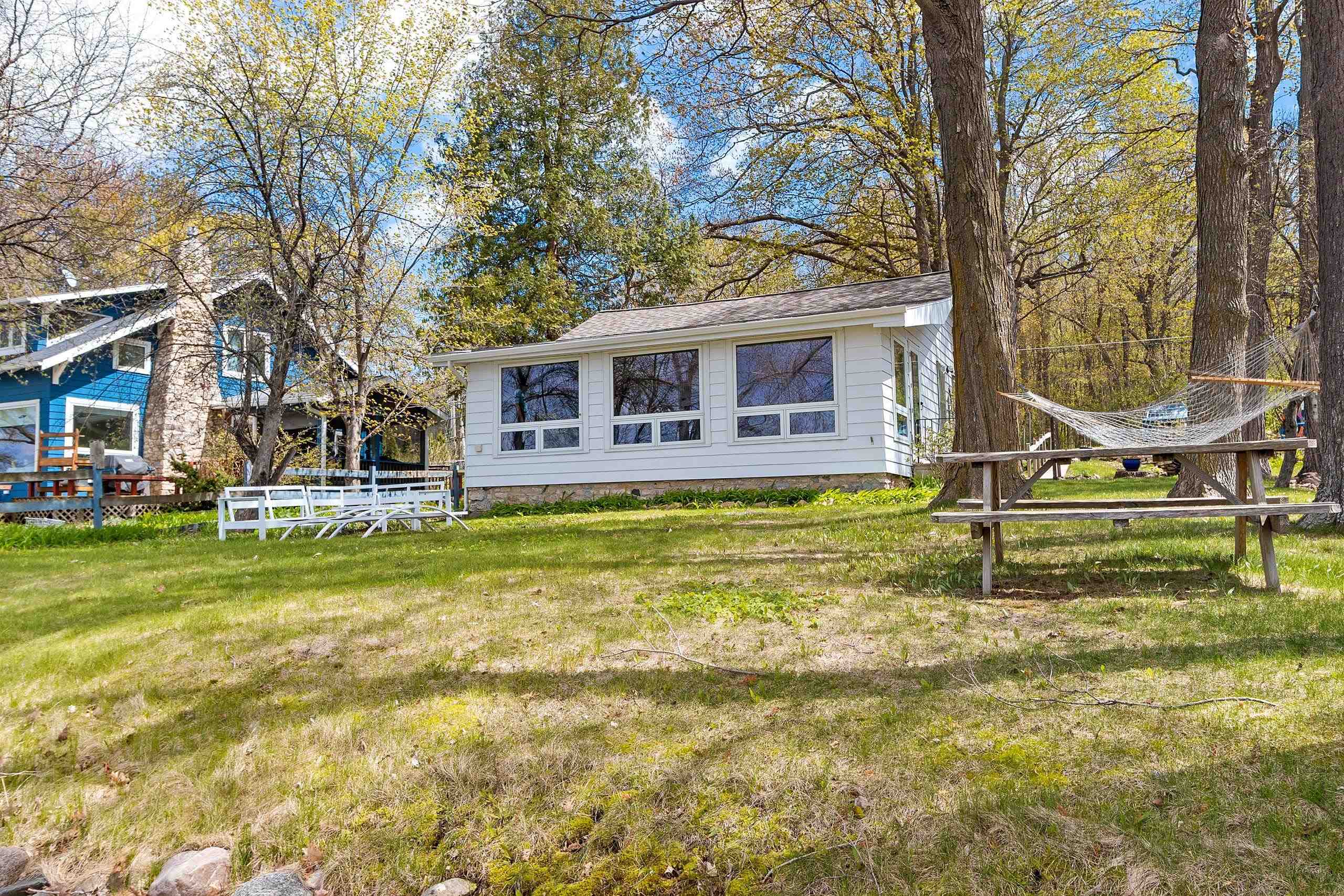 5083 Edgewater Beach Road Green Bay, WI 54311 - Photo 38 of 43