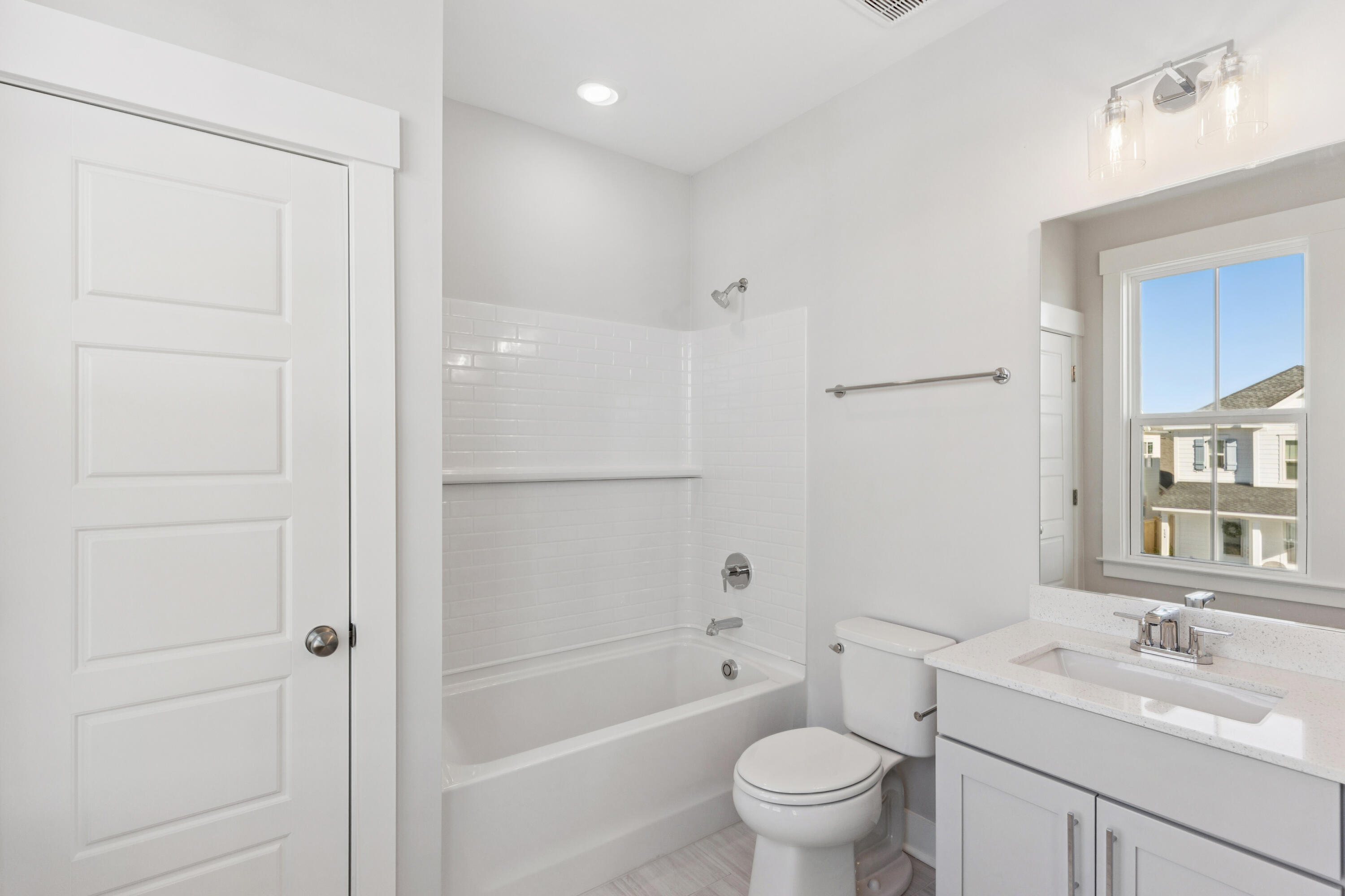 723 Rumbling Leaf Lane Summerville, SC 29486 - Photo 29 of 45 Bathroom #2
