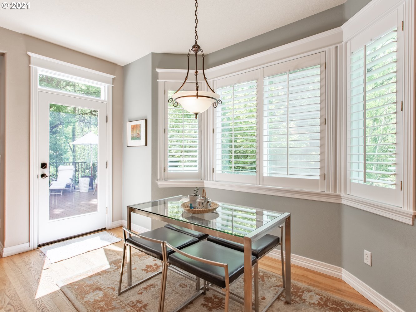 7439 Southwest 64th Place Portland, OR 97219 - Photo 14 of 31 Gallery Image 14