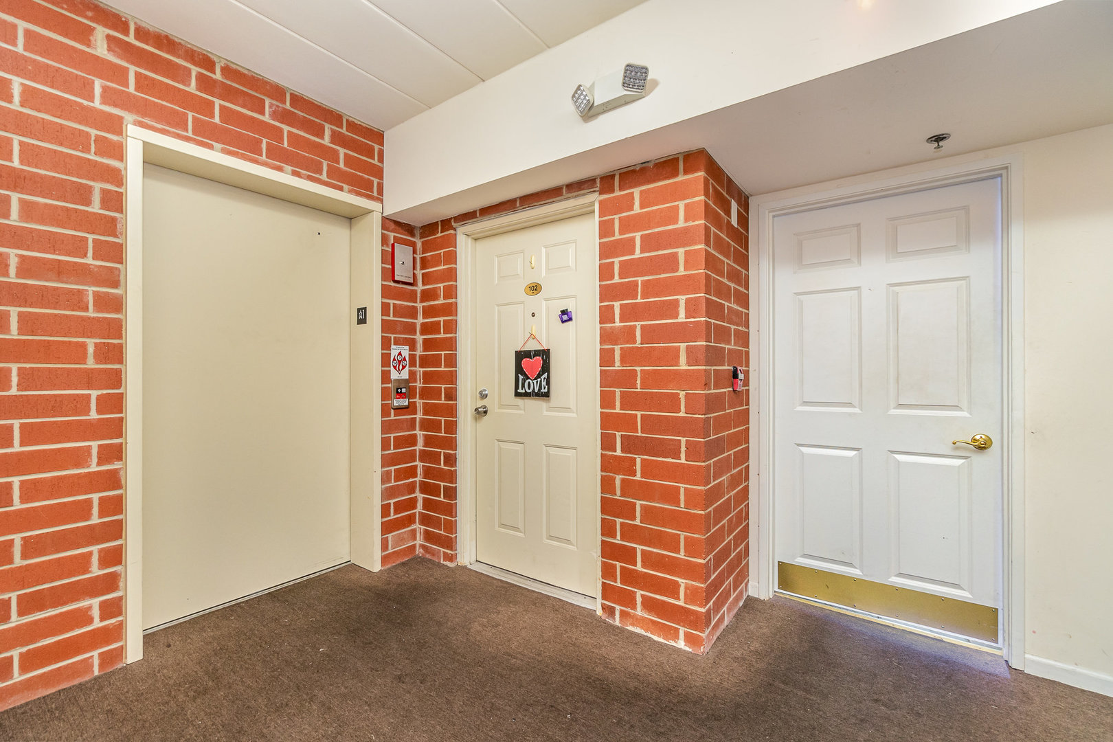 2321 183rd Street, Unit 102SW Homewood, IL 60430 - Photo 4 of 26 Gallery Image 4
