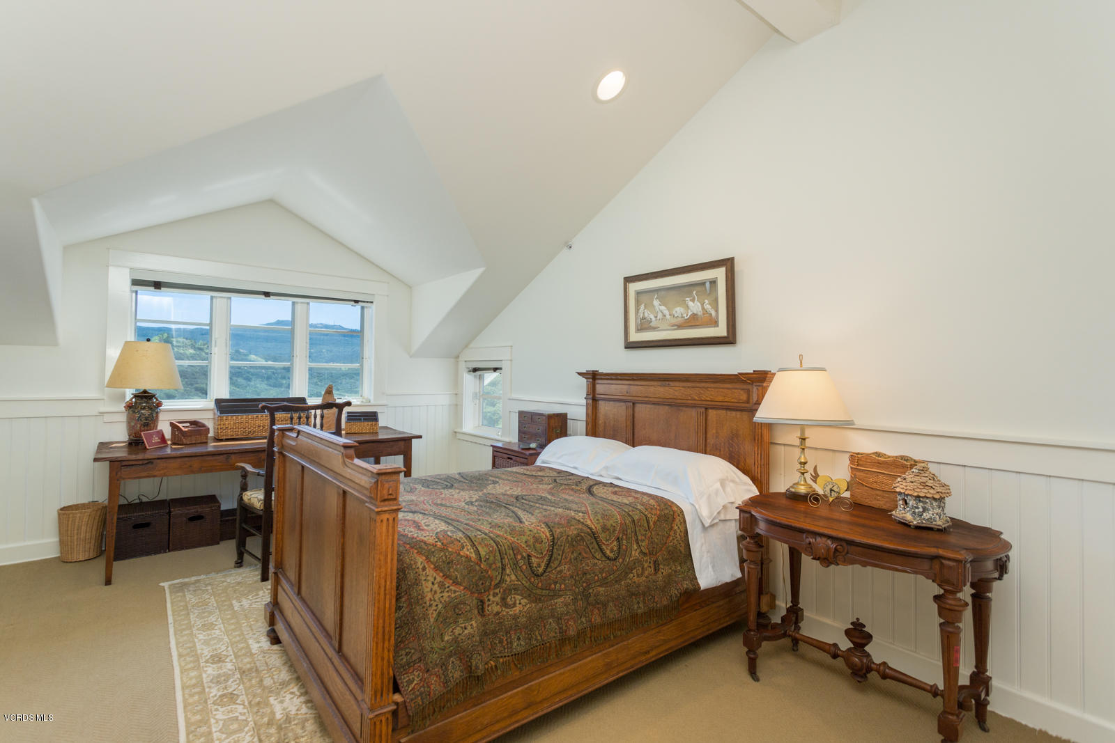 24900 Paseo Del Rancho Road Calabasas, CA 91302 - Photo 38 of 46 a bed room with a bed and a desk