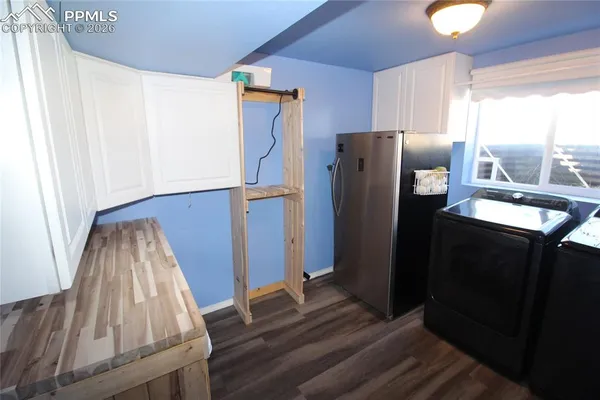 a kitchen with a sink